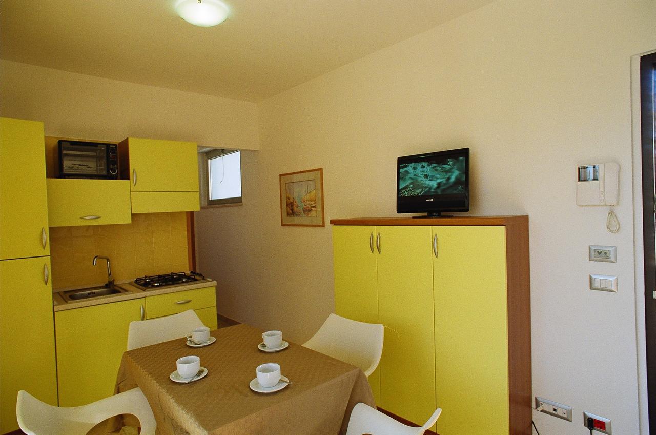 Apartamento Residenza Alpaluba Vasto Exterior foto